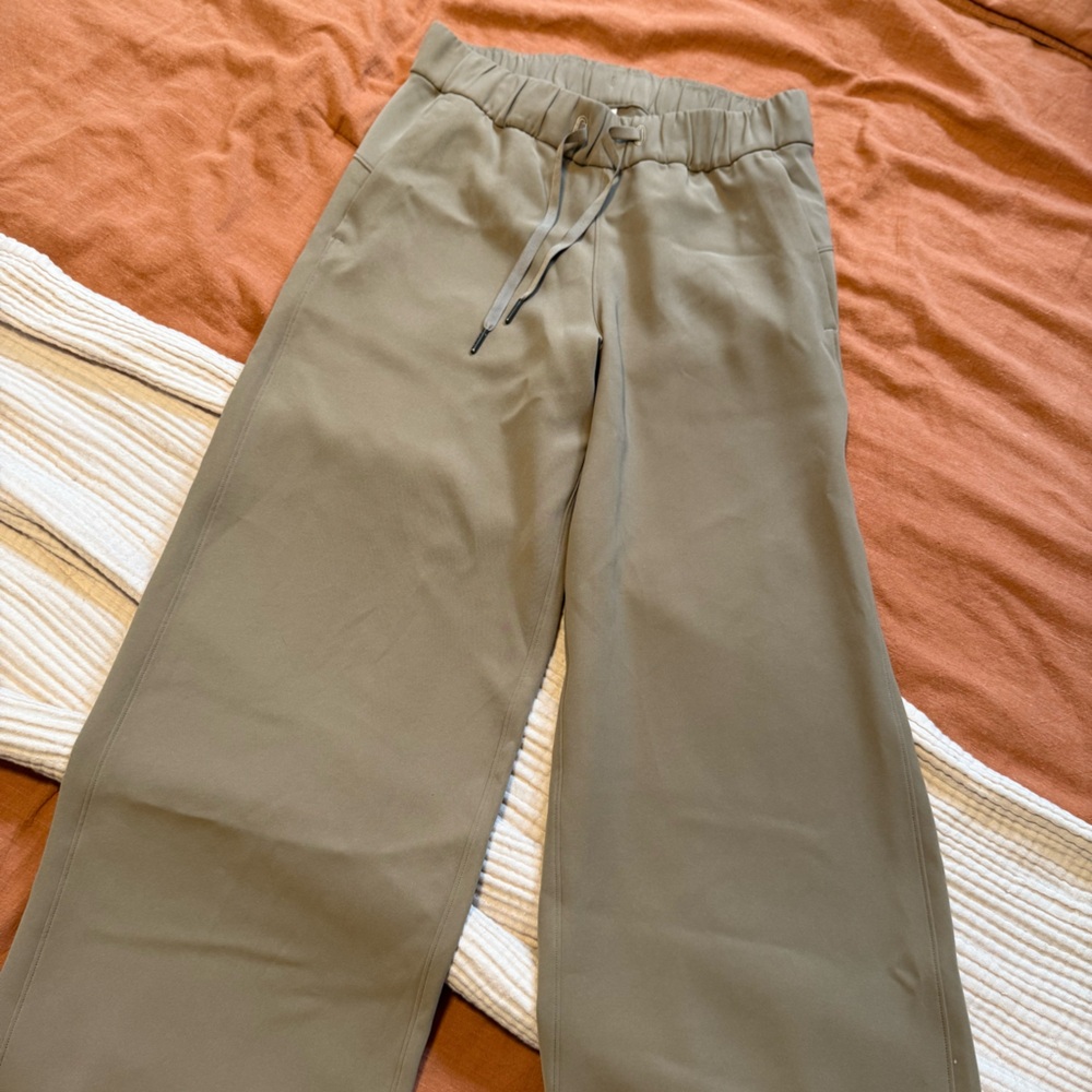 Lululemon On the Fly Wide Leg Pant in Camel